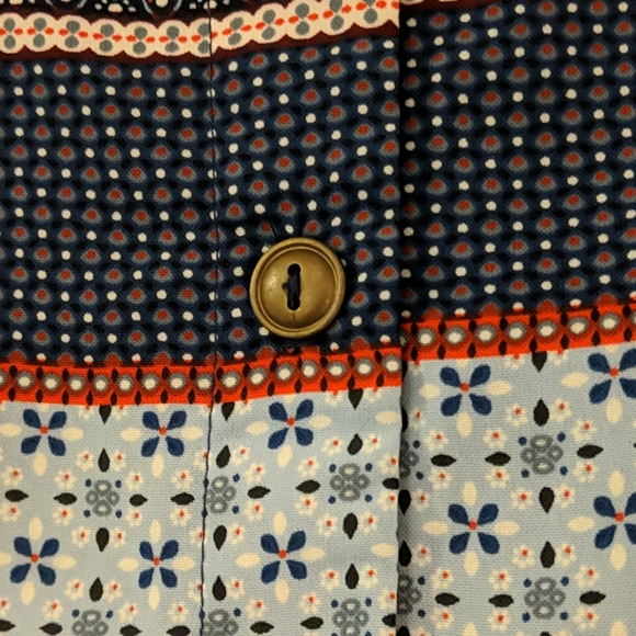 Cute Crop Top - Medium - Picture 3 of 3